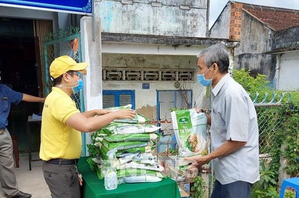 “Hạt vàng Bưu điện”: Trọn nghĩa tình hỗ trợ người dân vượt khó