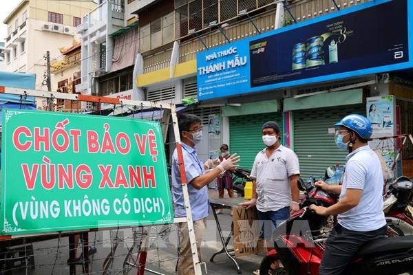 Tp. Hồ Chí Minh dần mở giãn cách, đảm bảo an sinh và an toàn dịch bệnh