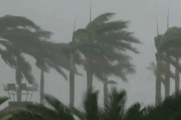 Bão Conson làm ít nhất 3 người thiệt mạng, 17 người mất tích tại Philippines