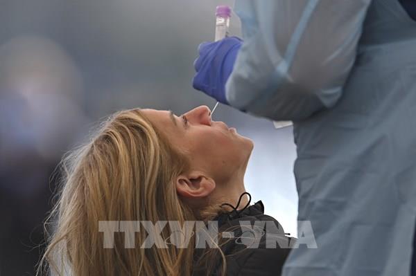 Australia ghi nhận 1.900 ca mắc COVID-19 mới trong một ngày