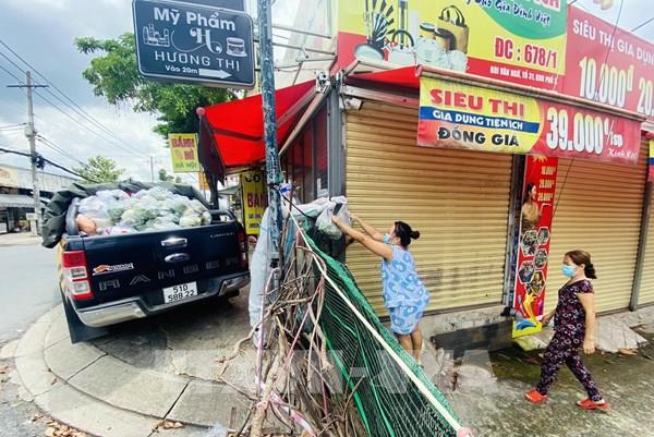 Yêu cầu Tp Hồ Chí Minh khẩn trương rà soát, hỗ trợ người dân khó khăn