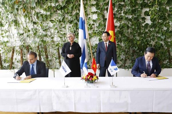 Ký kết thỏa thuận hợp tác giữa VNPT và Nokia