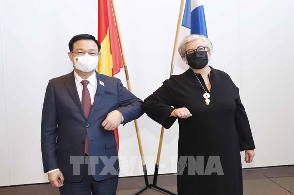 Chủ tịch Quốc hội Vương Đình Huệ hội đàm với Chủ tịch Quốc hội Phần Lan