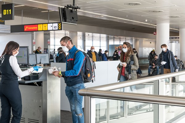 Người nhập cảnh vào Bỉ chưa tiêm chủng sẽ phải cách ly 10 ngày