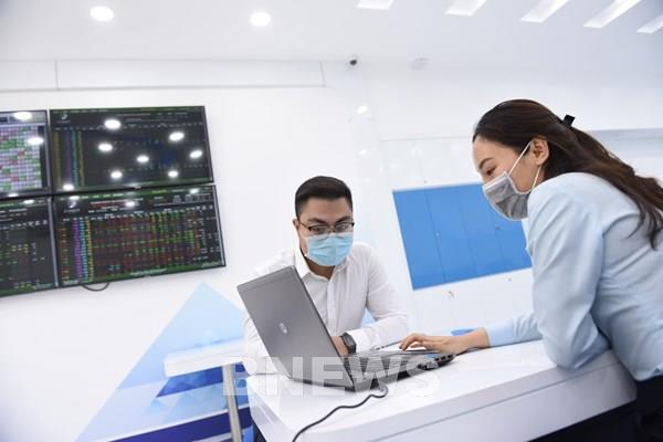 Cơ hội nào trên thị trường chứng khoán những tháng cuối năm?