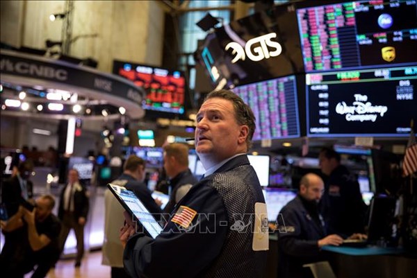 Chứng khoán thế giới dứt chuỗi tăng điểm trong phiên 9/11