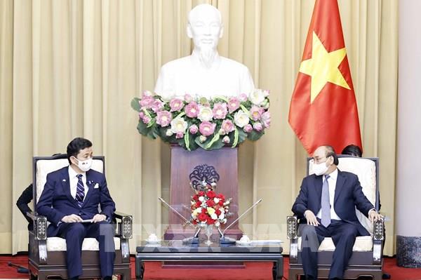Chủ tịch nước Nguyễn Xuân Phúc tiếp Bộ trưởng Quốc phòng Nhật Bản