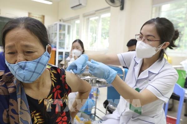 Trưa 12/9, Hà Nội ghi nhận thêm 17 ca dương tính với SARS-CoV-2