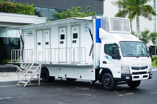 THACO sản xuất xe chuyên dụng chụp X-quang và siêu âm lưu động
