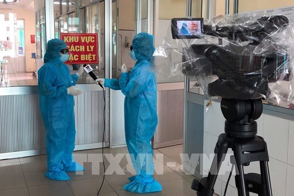 Phóng viên TTXVN trưởng thành từ tác nghiệp dịch COVID-19