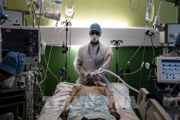 LHQ khuyến nghị về ứng phó đại dịch COVID-19 và biến đổi khí hậu