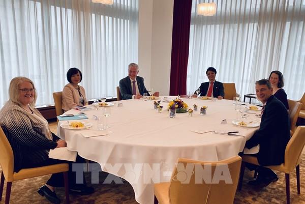 Việt Nam và Thụy Sỹ thúc đẩy hợp tác về dược phẩm 