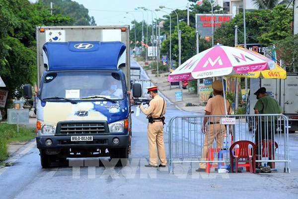 “Vùng xanh” Ba Vì (Hà Nội): Phòng, chống dịch đi đôi với sản xuất, cung ứng hàng hóa