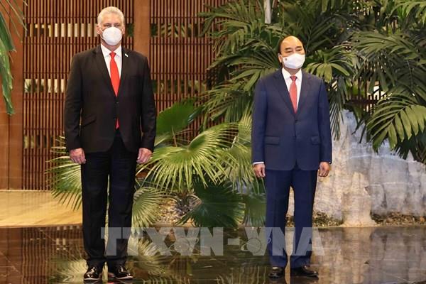 Chủ tịch nước Nguyễn Xuân Phúc hội đàm với Chủ tịch Cuba Miguel Díaz-Canel