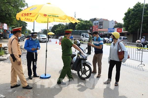 Hà Nội tiếp tục duy trì 55 chốt kiểm soát dịch COVID-19
