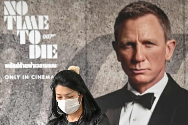 Thái tử Anh Charles và Hoàng tử William dự ra mắt “bom tấn” 007 mới