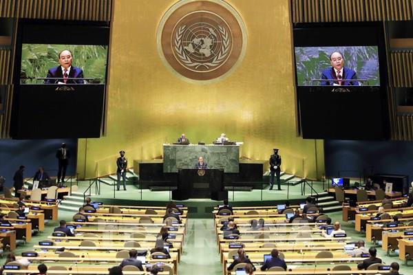 Chủ tịch nước Nguyễn Xuân Phúc: Việt Nam chung nhịp đập sẻ chia, hợp tác, cùng chiến thắng đại dịch, xây dựng một thế giới hoà bình, phát triển