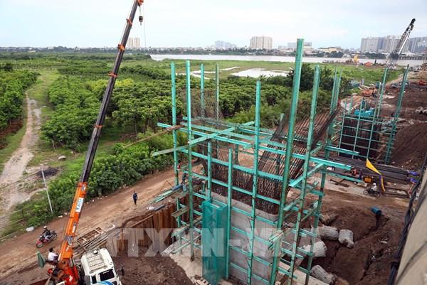 Các công trường đẩy nhanh tiến độ thi công trong những ngày Hà Nội nới lỏng giãn cách