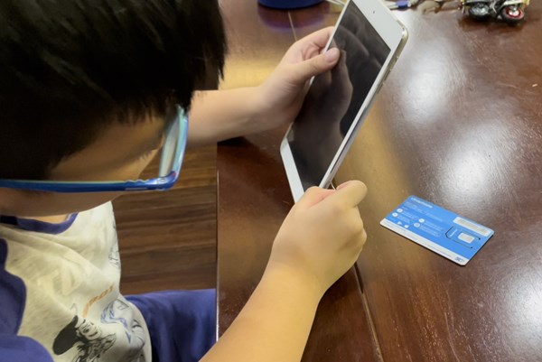 VinaPhone tặng sim 4G miễn phí, hỗ trợ học sinh, sinh viên chương trình “Sóng và máy tính cho em”