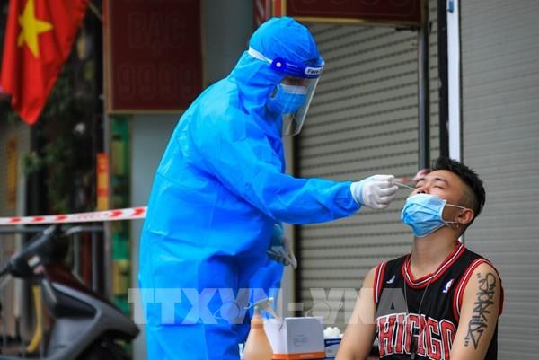 Hà Nội điều chỉnh phân luồng xét nghiệm sàng lọc chẩn đoán SARS-CoV-2