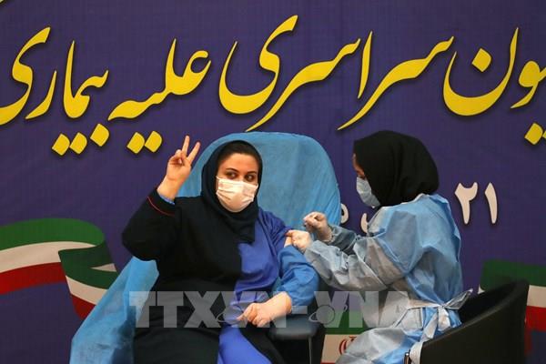 Hơn 50% người trưởng thành ở Iran được tiêm vaccine ngừa COVID-19