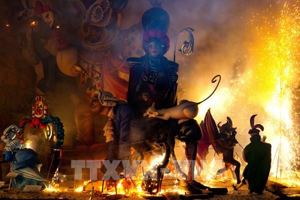 Dấu hiệu hồi sinh cho du lịch sau giai đoạn dài "đóng băng" do COVID-19