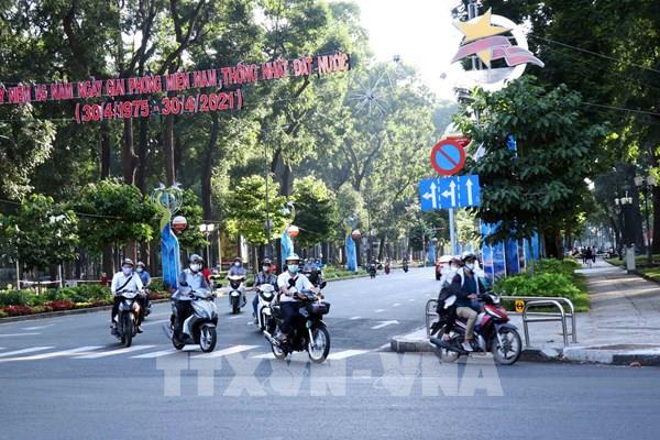 TP. HCM mở cửa theo lộ trình và đảm bảo thực hiện "mục tiêu kép"