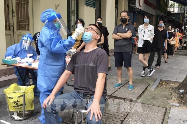 Hà Nội nâng cao năng lực điều trị, xét nghiệm chẩn đoán SARS-CoV-2