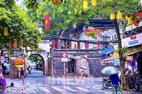 Dự báo thời tiết hôm nay 5/10: Hà Nội có mưa rào và dông, cục bộ có mưa vừa, mưa to