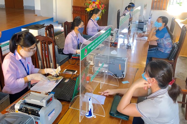 Sửa quy định về cho vay trả lương ngừng việc, phục hồi sản xuất