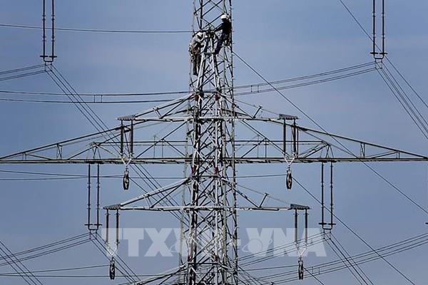 Italy kiểm soát chi phí năng lượng và bảo vệ các tài sản quan trọng