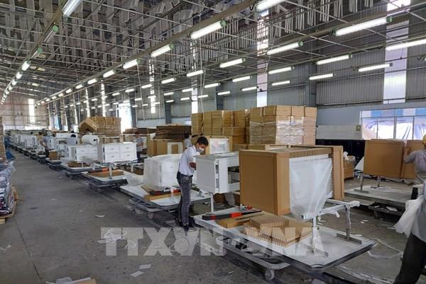 Chuyên gia, lao động từ TP Hồ Chí Minh cần điều kiện gì để lên Bình Dương làm việc?