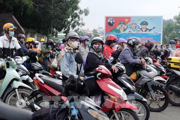 Đồng Nai bỏ cấp giấy xác nhận người lao động di chuyển hàng ngày
