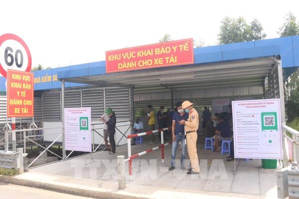 Quảng Ninh chưa công bố cấp độ dịch gây khó cho lực lượng kiểm soát ở cửa ngõ