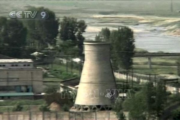 Trang 38 độ Bắc: Triều Tiên dường như vẫn đang vận hành nhà máy làm giàu urani 