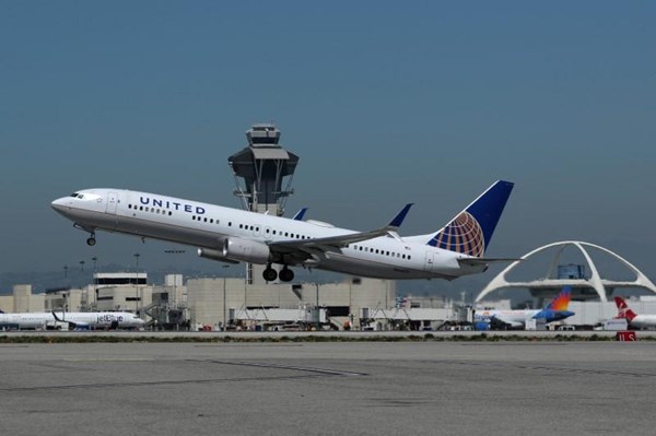United Airlines dự định tăng số chuyến bay để đáp ứng nhu cầu đi lại tăng cao