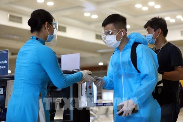 Chính thức mở lại chuyến bay thương mại Hà Nội - Tp Hồ Chí Minh