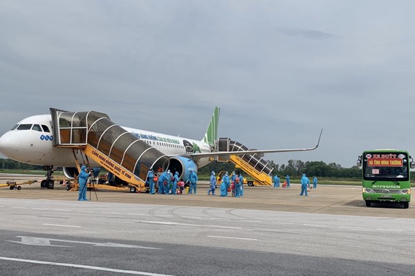 Bamboo Airways đưa gần 1.500 công dân Hà Tĩnh hồi hương sau 7 chuyến bay