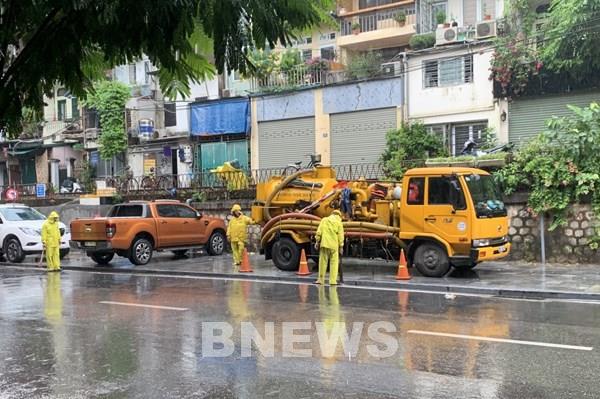 Hà Nội chủ động các biện pháp nhằm hạn chế úng ngập do ảnh hưởng bão số 7