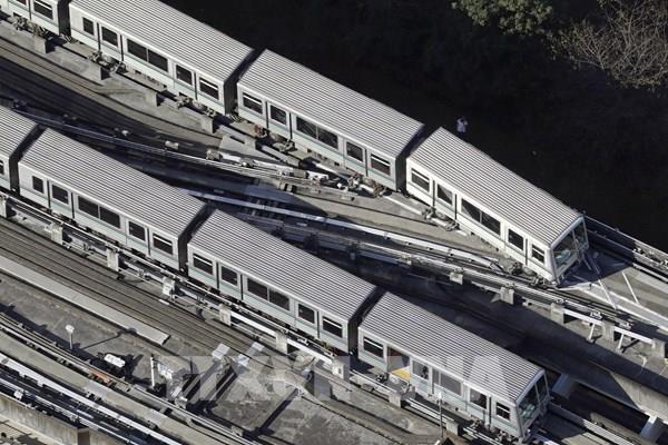 Dịch vụ đường sắt tại Nhật Bản lại gián đoạn vì hỏa hoạn gây mất điện