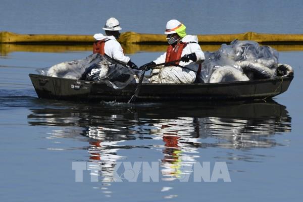 Sẵn sàng mở lại các bãi biển sau sự cố tràn dầu ở California, Mỹ