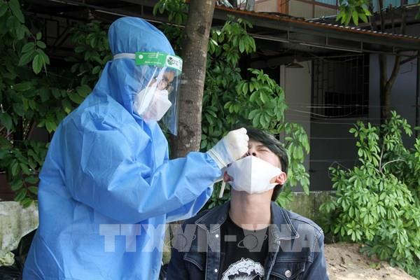 Nghệ An tạm dừng hoạt động nhiều chợ để phòng dịch COVID-19