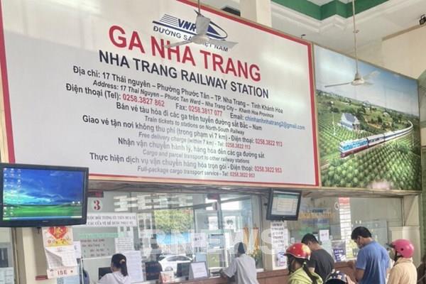 Đường sắt chạy tăng cường nhiều đôi tàu dịp Tết Dương lịch
