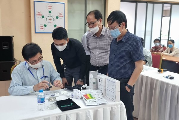 Công ty Truyền tải điện 2 áp dụng theo dõi sức khỏe người lao động từ xa 