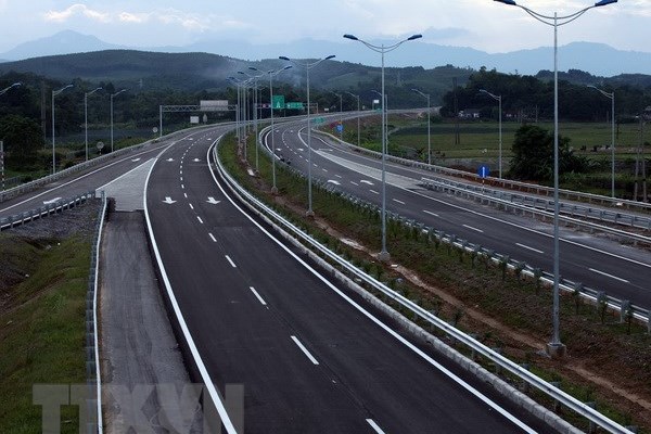 Công trình nằm trong hành lang giao thông có được bồi thường?