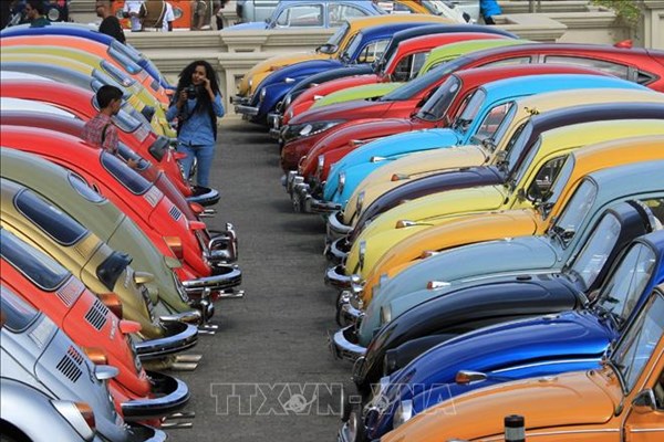 Doanh số ô tô tại châu Âu ở mức thấp nhất trong 26 năm qua