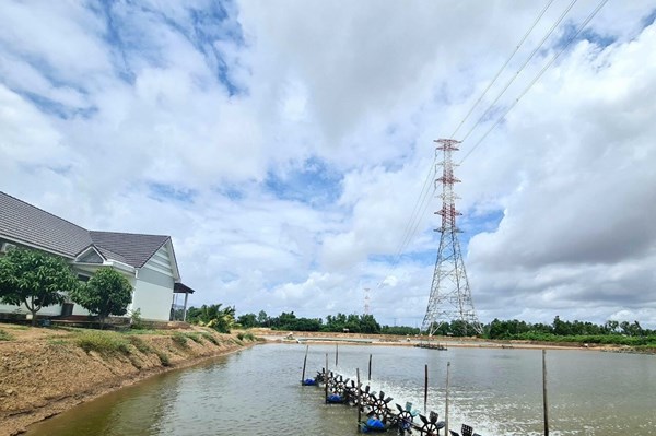 Hoàn thành đường dây 220kV đấu nối Vĩnh Châu - rẽ Long Phú - Sóc Trăng