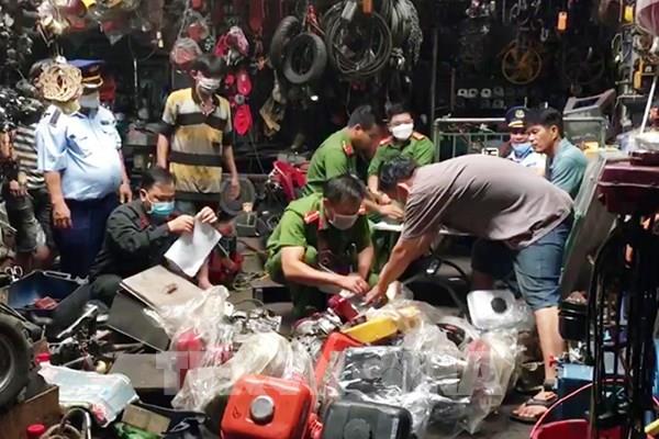 Phát hiện nhiều vụ hàng hóa không có chứng từ ở An Giang