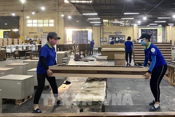 Dư địa xuất khẩu cho ngành chế biến gỗ và nội thất còn rất lớn