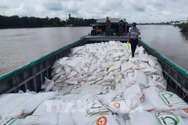 Cao điểm chống buôn lậu dip Tết